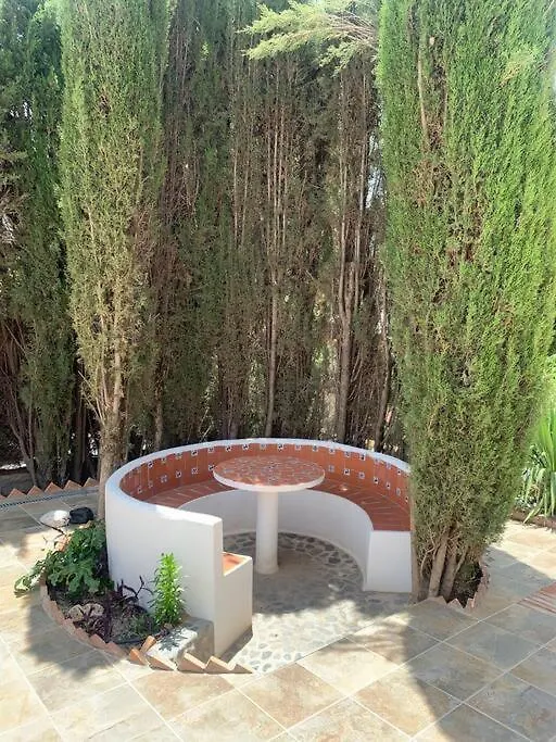 Holiday home Cortijo Los Pinillos Pinos Genil Spain
